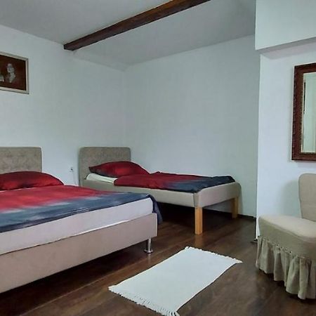 Apartments Jurasic Ogulin Ngoại thất bức ảnh