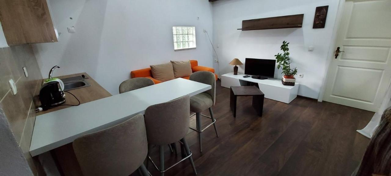 Apartments Jurasic Ogulin Ngoại thất bức ảnh