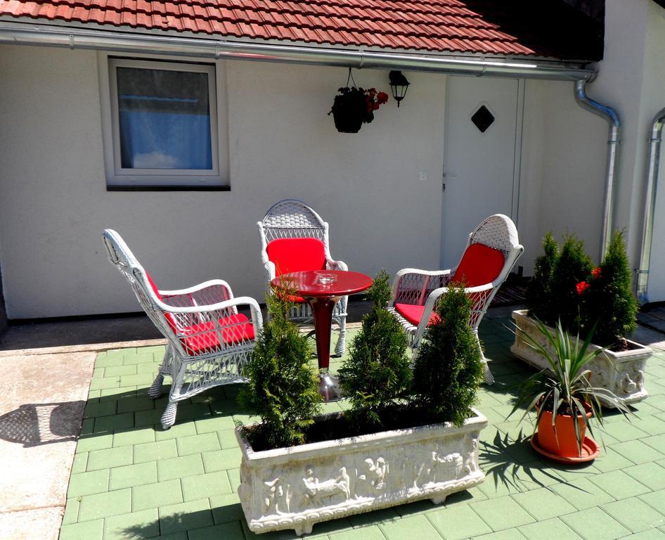 Apartments Jurasic Ogulin Ngoại thất bức ảnh